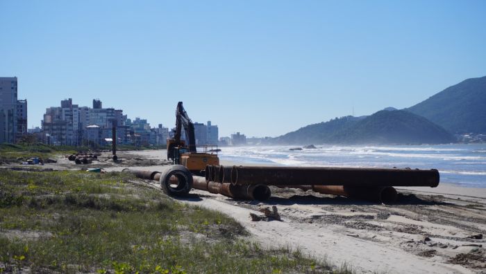 Dragagem pro alargamento da praia do Gravatá começa nesta segunda